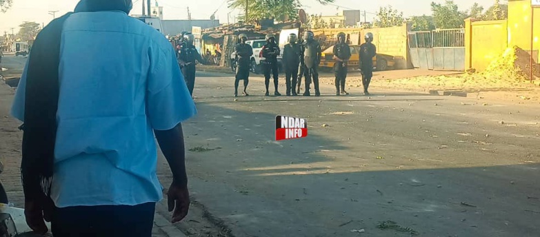 Report de la présidentielle : à Saint-Louis, des affrontements éclatent entre manifestants et forces de l’ordre Report de la présidentielle : à Saint-Louis, des affrontements éclatent entre manifestants et forces de l’ordre