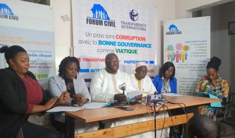 Le Forum Civil "ne participera pas au dialogue" et réclame des "sanctions contre les acteurs et partisans de ce coup de force constitutionnel" Le Forum Civil "ne participera pas au dialogue" et réclame des "sanctions contre les acteurs et partisans de ce coup de force constitutionnel"