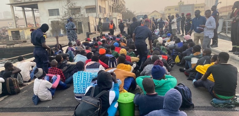 Migration clandestine : 154 candidats interceptés par la Marine sénégalaise Migration clandestine : 154 candidats interceptés par la Marine sénégalaise