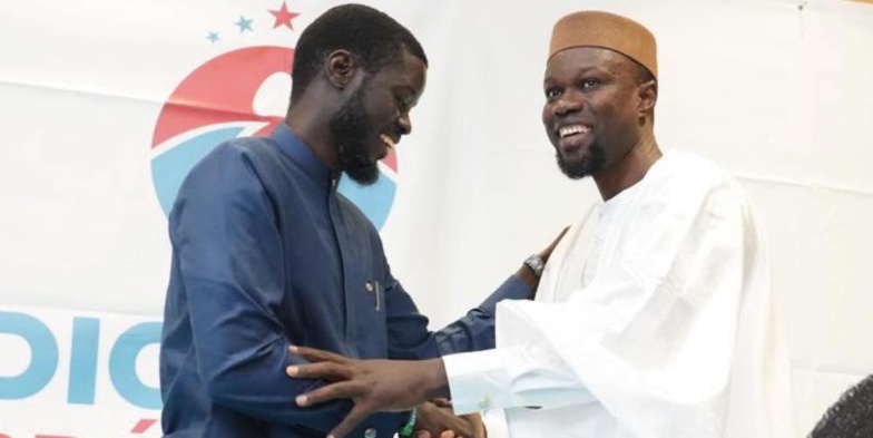Ousmane Sonko vante les qualités de son " jeune frère" Diomaye Faye Ousmane Sonko vante les qualités de son " jeune frère" Diomaye Faye