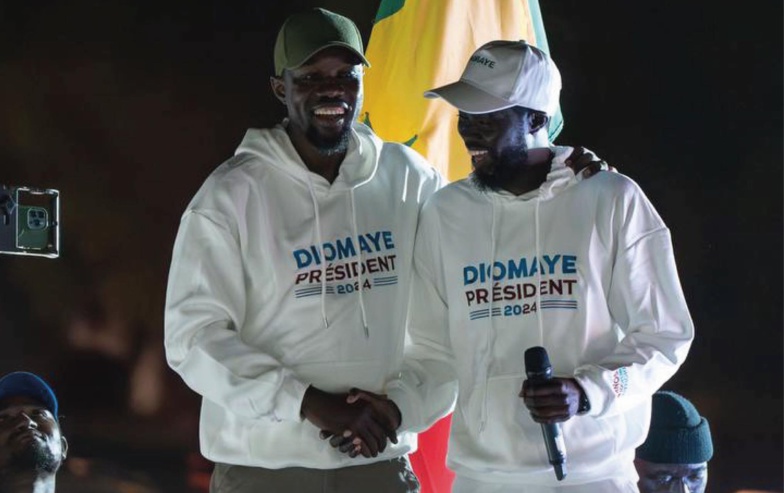 Éthique et transparence : Bassirou Diomaye Faye fera sa déclaration de patrimoine en début de semaine et invite Amadou Ba à... Éthique et transparence : Bassirou Diomaye Faye fera sa déclaration de patrimoine en début de semaine et invite Amadou Ba à...