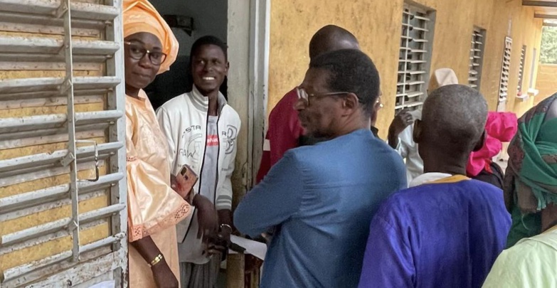 Vote du Professeur Mary Teuw NIANE : Ce fait étrange constaté ...