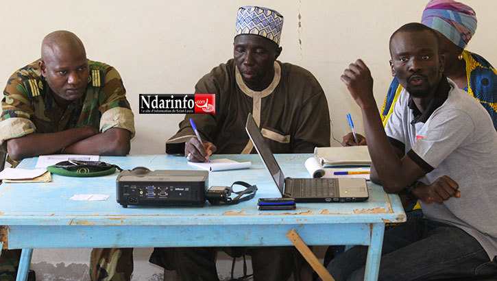 RÉFORME FONCIÈRE ET GESTION DES RESSOURCES NATURELLES : le GRET forme les éleveurs de DAGANA. RÉFORME FONCIÈRE ET GESTION DES RESSOURCES NATURELLES : le GRET forme les éleveurs de DAGANA.