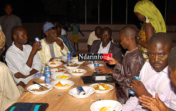 UGB - CLÔTURE DE LA QUINZAINE DE L’HYGIÈNE : une communion solidaire et des viatiques forts. UGB - CLÔTURE DE LA QUINZAINE DE L’HYGIÈNE : une communion solidaire et des viatiques forts.