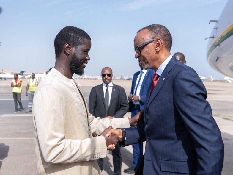 Dakar : Paul KAGAMÉ entame une visite de travail de 48 heures