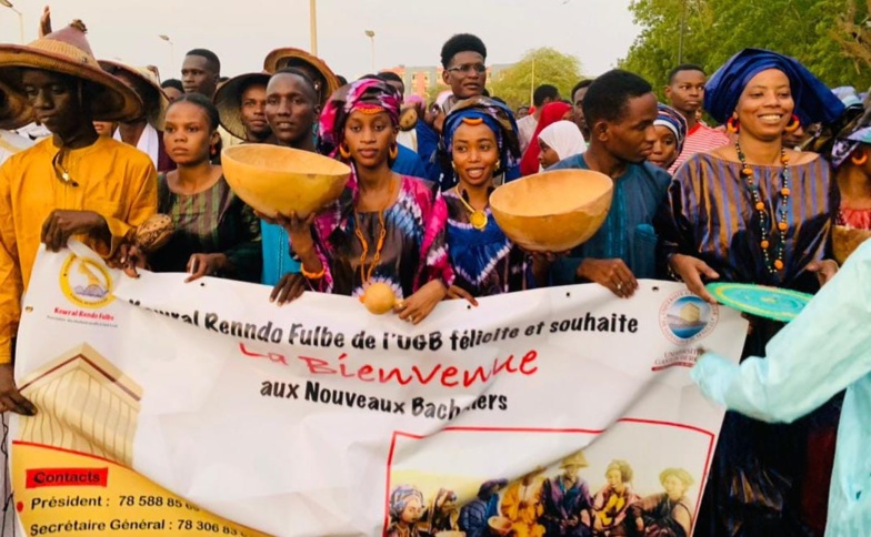 Culture : La richesse culturelle Peulh célébrée à l’UGB Culture : La richesse culturelle Peulh célébrée à l’UGB