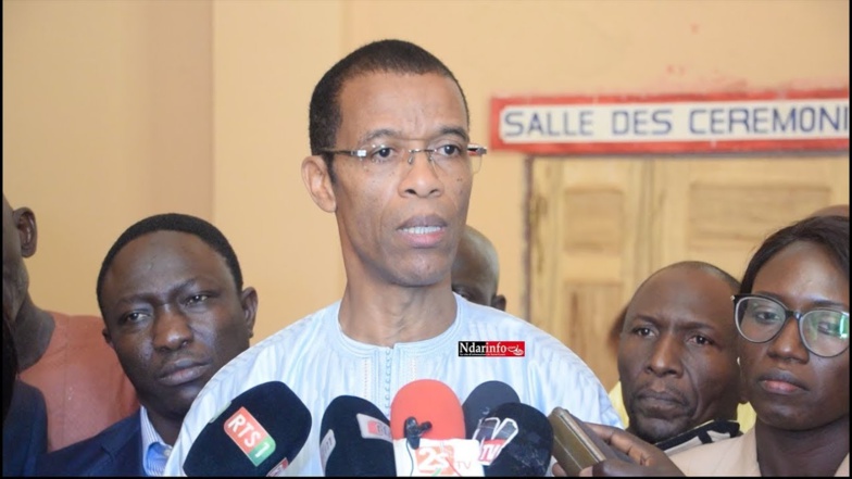 Sénégal : 52 licences de pêche délivrées en 2020, en plein covid par un ministre (Responsable GAIPES) Sénégal : 52 licences de pêche délivrées en 2020, en plein covid par un ministre (Responsable GAIPES)