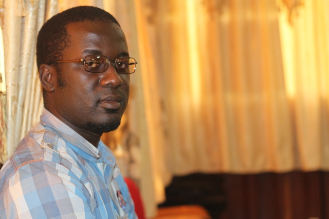 UNIVERSITÉ GASTON BERGER : une radio campus et un studio de production audiovisuelle en 2017. UNIVERSITÉ GASTON BERGER : une radio campus et un studio de production audiovisuelle en 2017.