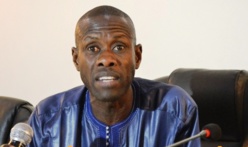 Ucad : Hamath Suzanne Camara atteint par les pierres et évacué à l’hôpital Ucad : Hamath Suzanne Camara atteint par les pierres et évacué à l’hôpital