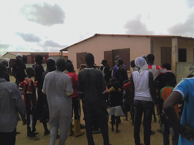  (PHOTOS) LIBERATION DES LOGEMENTS SOCIAUX DE BANGO : le déguerpissement forcé des occupants illégaux, en images.