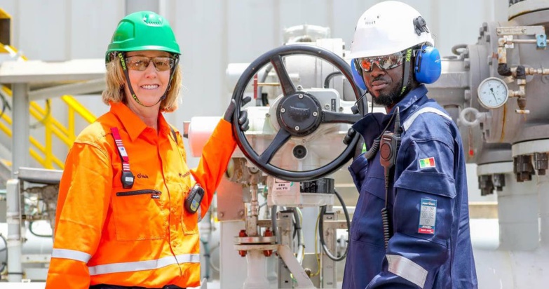 Plateforme Sangomar : Bassirou Diomaye Faye assiste à la production des premiers barils de pétrole Plateforme Sangomar : Bassirou Diomaye Faye assiste à la production des premiers barils de pétrole