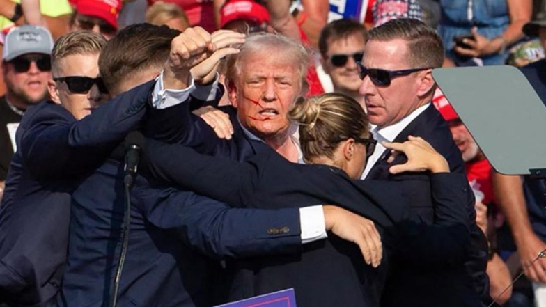 États-Unis : Donald Trump visé par des coups de feu lors d'un meeting en Pennsylvanie États-Unis : Donald Trump visé par des coups de feu lors d'un meeting en Pennsylvanie