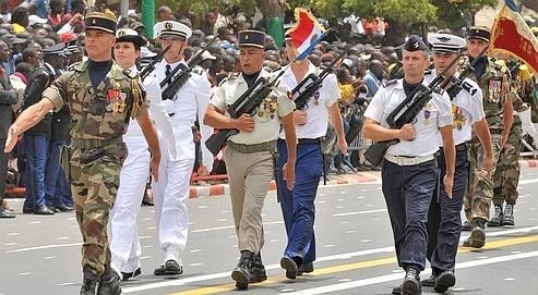 Retrait des bases françaises à Dakar : Ce que les militaires Sénégalais ont conseillé à Ousmane Sonko Retrait des bases françaises à Dakar : Ce que les militaires Sénégalais ont conseillé à Ousmane Sonko