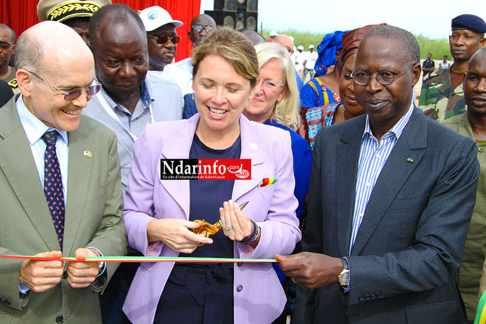 VIDEO - Suivez l'inauguration de l'emissaire du Delta par le Premier ministre Abdallah DIONNE VIDEO - Suivez l'inauguration de l'emissaire du Delta par le Premier ministre Abdallah DIONNE