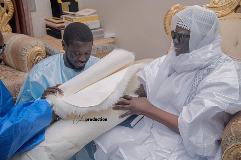 Diomaye attendu à Touba le 4 août 2024 : Serigne Mountakha Mbacké décrète la mobilisation Diomaye attendu à Touba le 4 août 2024 : Serigne Mountakha Mbacké décrète la mobilisation