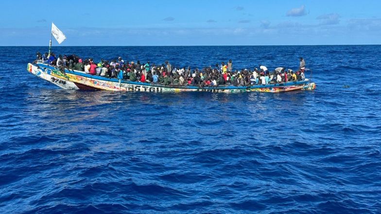Émigration irrégulière : deux nouvelles pirogues interceptées avec plus de 400 passagers dont 20 enfants Émigration irrégulière : deux nouvelles pirogues interceptées avec plus de 400 passagers dont 20 enfants