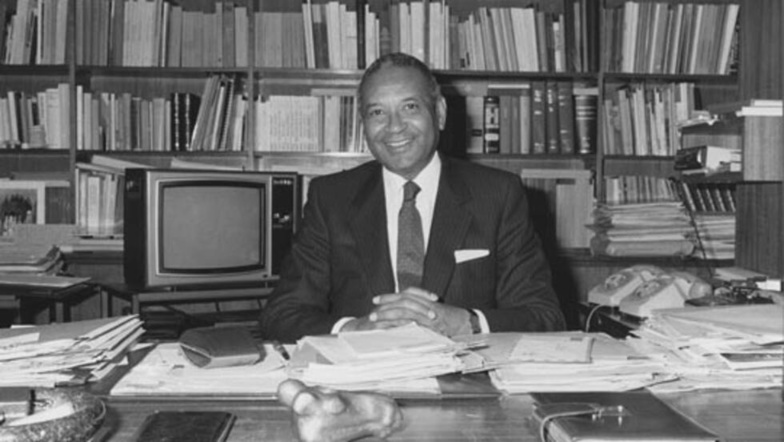 Amadou Mahtar Mbow : itinéraire d’un patriarche exemplaire Amadou Mahtar Mbow : itinéraire d’un patriarche exemplaire