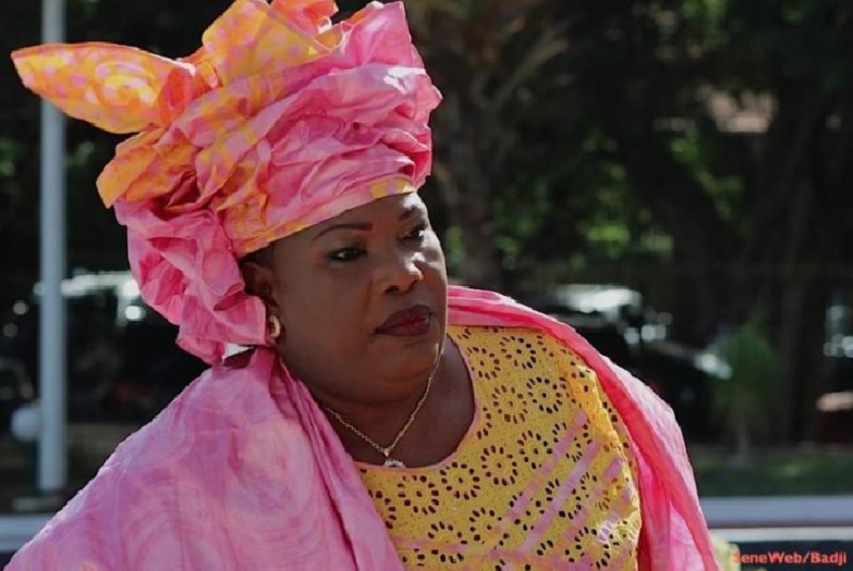 Aminata Mbengue Ndiaye jette l'éponge Aminata Mbengue Ndiaye jette l'éponge