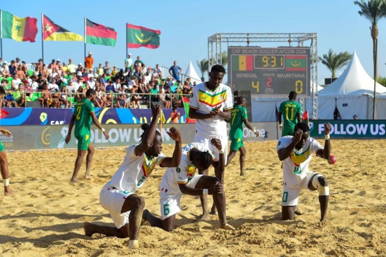 Can Beach Soccer : Le Sénégal champion d’Afrique pour la 8e fois après sa victoire sur la Mauritanie Can Beach Soccer : Le Sénégal champion d’Afrique pour la 8e fois après sa victoire sur la Mauritanie
