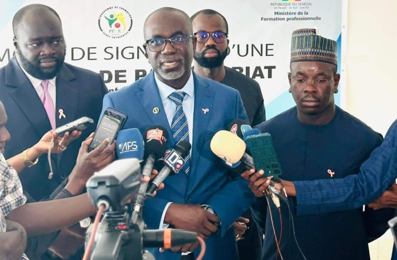Formation professionnelle : signature d'une convention entre les ministères de l'Énergie et de la Formation professionnelle