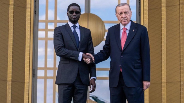 Erdogan : « Notre objectif, avec le Pr. Domaye, c’est d’atteindre 1 milliard de dollars » Erdogan : « Notre objectif, avec le Pr. Domaye, c’est d’atteindre 1 milliard de dollars »