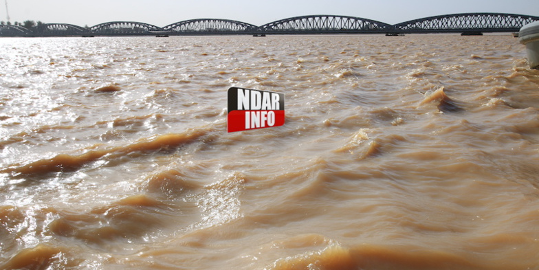 L’anthropisation sur le fleuve Sénégal : impacts sociaux économiques et environnementaux des riverains. Par Diagne Marie DIAW L’anthropisation sur le fleuve Sénégal : impacts sociaux économiques et environnementaux des riverains. Par Diagne Marie DIAW