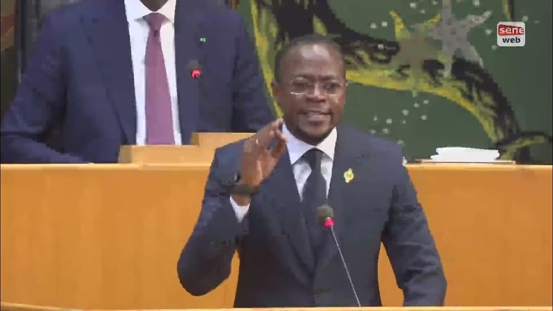 Assemblée nationale : Abdou MBOW le remplaçant de Macky SALL Assemblée nationale : Abdou MBOW le remplaçant de Macky SALL