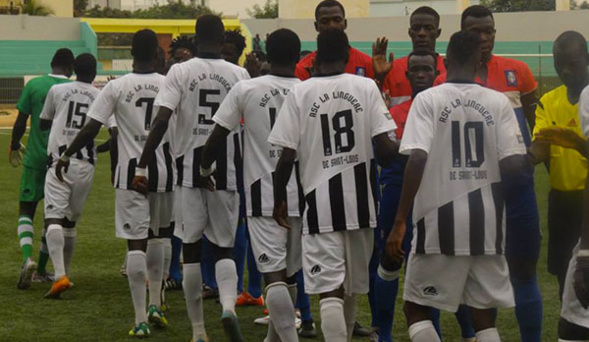 FOOT : les Samba Linguère laminent le Jaraaf (3 - 0) FOOT : les Samba Linguère laminent le Jaraaf (3 - 0)