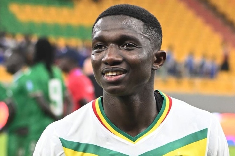 Lamine CAMARA sacré meilleur jeune joueur africain de l'année pour la deuxième fois consécutive