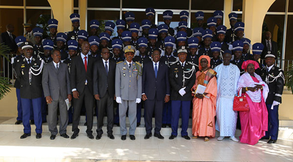 MACKY SALL aux Forces armées : " la Nation est fière de vous et rassurée par votre engagement"