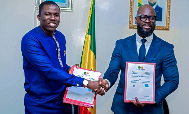 Signature de Convention entre l'ASEPEX et le 3FPT : Un nouveau pas vers le renforcement des PME et PMI du Sénégal Signature de Convention entre l'ASEPEX et le 3FPT : Un nouveau pas vers le renforcement des PME et PMI du Sénégal