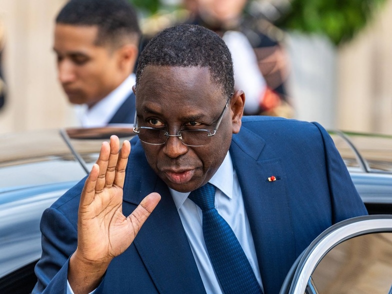 Présidence de l’APR: Macky Sall prend ses distances Présidence de l’APR: Macky Sall prend ses distances