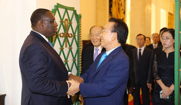 (Photos) Reçu, hier, au Palais, le Gouverneur Coréen Kwan-Yong KIM, sera à Saint-Louis, ce vendredi.