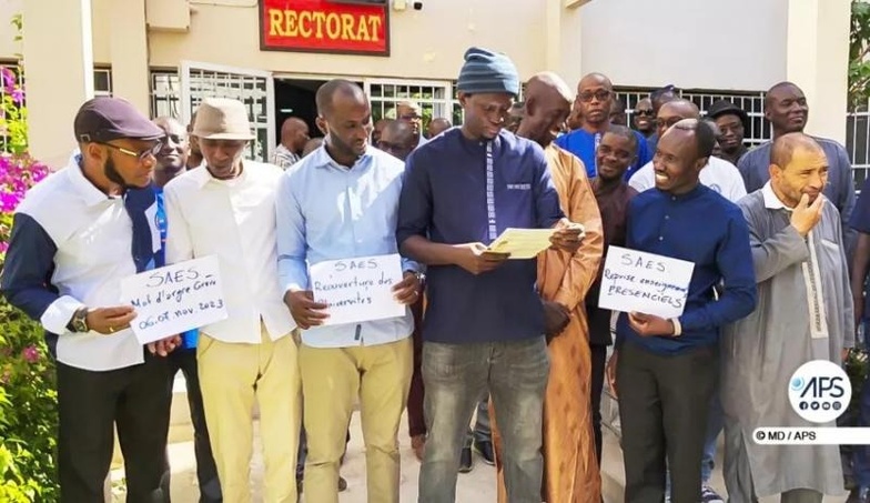 Université : Le SAES en grève de 48 heures pour exiger l'application d'un décret sur les pensions de retraite Université : Le SAES en grève de 48 heures pour exiger l'application d'un décret sur les pensions de retraite