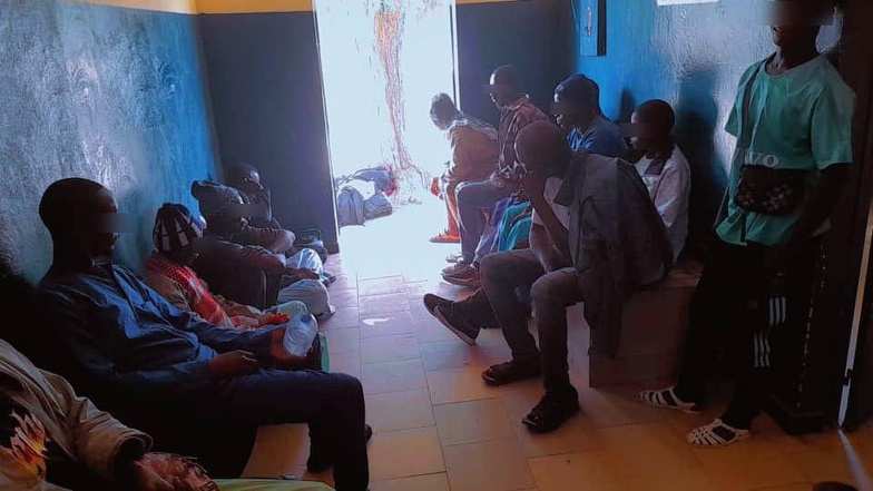 Lutte contre l'émigration irrégulière : la Gendarmerie nationale interpelle seize individus à Boulel Lutte contre l'émigration irrégulière : la Gendarmerie nationale interpelle seize individus à Boulel