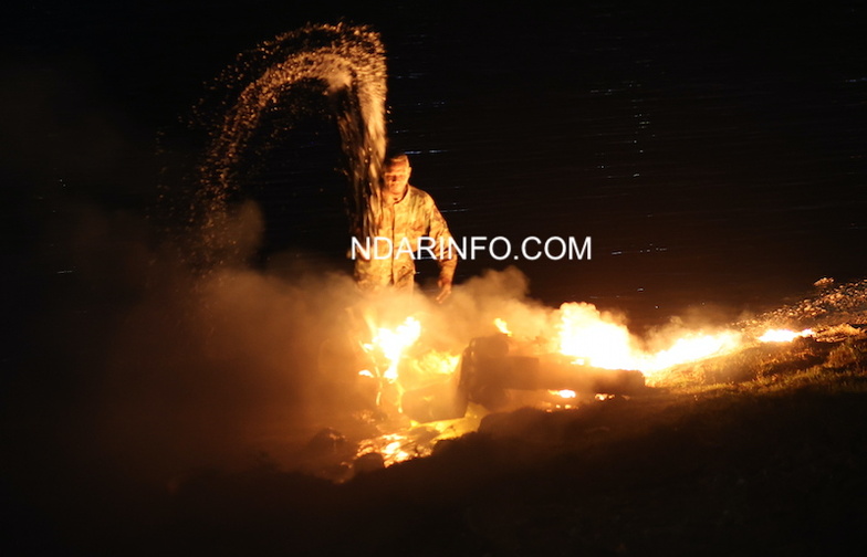 Saint-Louis : Une moto « Jakarta » dérape et prend feu sur les berges Saint-Louis : Une moto « Jakarta » dérape et prend feu sur les berges