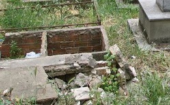 Profanation de tombes de PIKINE : Les incroyables confidences du fossoyeur. Profanation de tombes de PIKINE : Les incroyables confidences du fossoyeur.