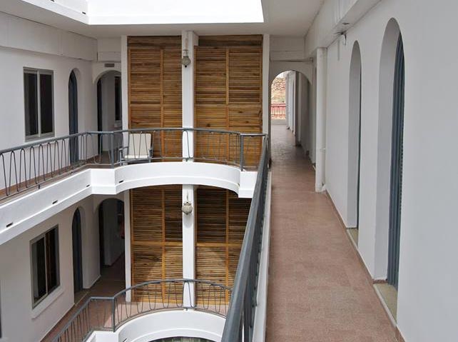 SAINT-LOUIS - TOURISME : l’hôtel la Résidence fait peau neuve. SAINT-LOUIS - TOURISME : l’hôtel la Résidence fait peau neuve.