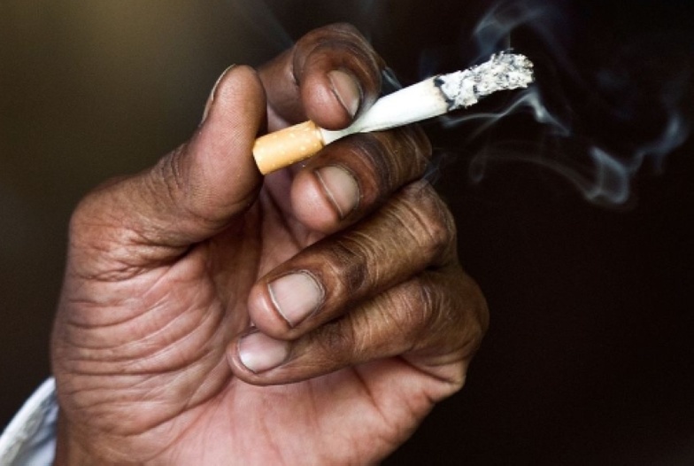 Hausse de la taxe sur le tabac à 70 % Hausse de la taxe sur le tabac à 70 %