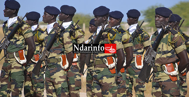 Soldats du 12e Bataillon d'instruction. SOurce Photo: Ndarinfo.com