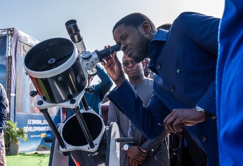 Le Sénégal avance résolument vers son ambition de devenir une nation spatiale (Bassirou Diomaye Faye) Le Sénégal avance résolument vers son ambition de devenir une nation spatiale (Bassirou Diomaye Faye)