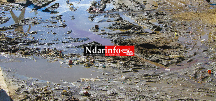 (Photos) Incroyable, le sort de la plateforme de l’hydrobase. (Photos) Incroyable, le sort de la plateforme de l’hydrobase.