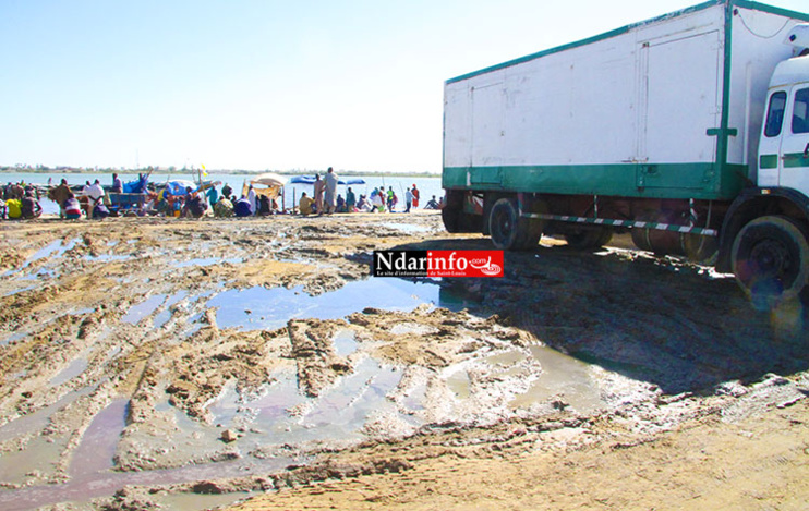 (Photos) Incroyable, le sort de la plateforme de l’hydrobase. (Photos) Incroyable, le sort de la plateforme de l’hydrobase.