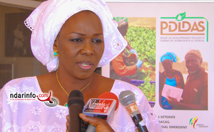 PDIDAS – ACCORD-CADRE COMMUNES/INVESTISSEURS : un partenariat « gagnant-gagnant » qui « exclut toute velléité de spoliation des terres des communautés » (coordonnatrice ) PDIDAS – ACCORD-CADRE COMMUNES/INVESTISSEURS : un partenariat « gagnant-gagnant » qui « exclut toute velléité de spoliation des terres des communautés » (coordonnatrice )