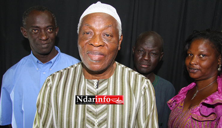 M. KONE en compagnie de son équipe de campagne