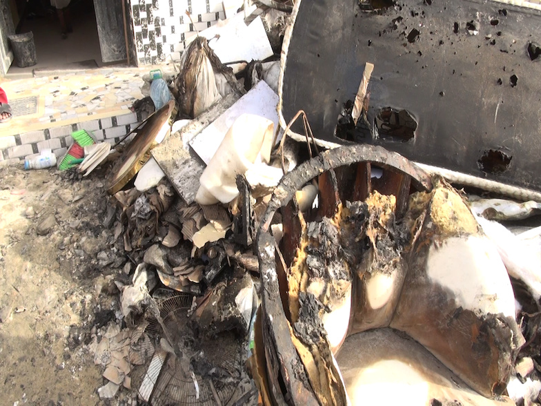 Cité Niakh : un incendie ravage un conteneur de 63 millions FCFA Cité Niakh : un incendie ravage un conteneur de 63 millions FCFA