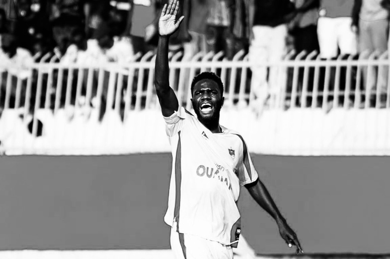 Décès du capitaine de l’US Ouakam : La Linguère met un défibrillateur à la disposition de son équipe Décès du capitaine de l’US Ouakam : La Linguère met un défibrillateur à la disposition de son équipe