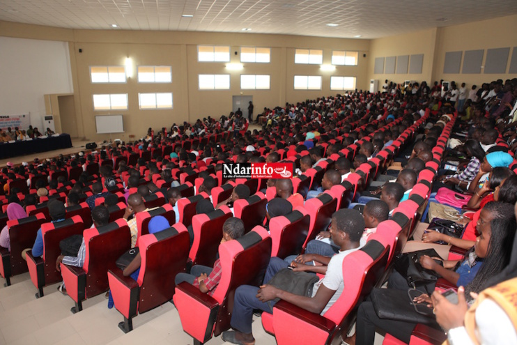 (Photos) RENTRÉE SOLENNELLE DU FOJEULA : de grandes revendications et une forte mobilisation. (Photos) RENTRÉE SOLENNELLE DU FOJEULA : de grandes revendications et une forte mobilisation.