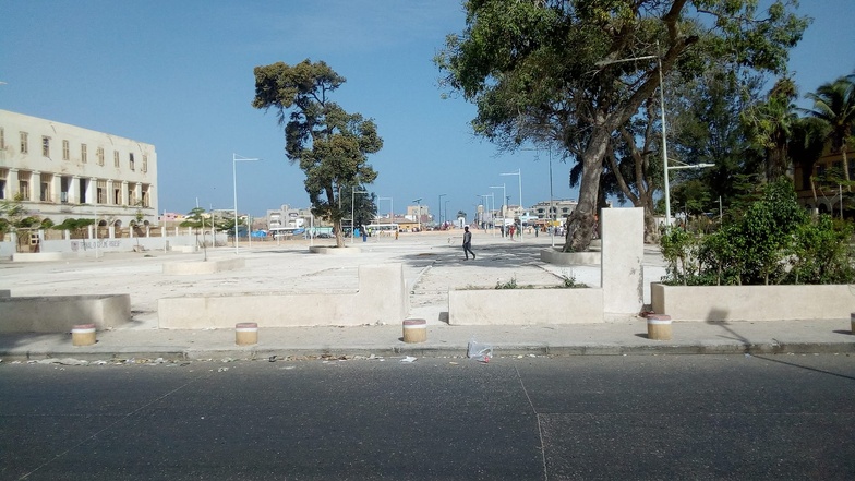 La lente agonie d’une île. Par Louis Camara La lente agonie d’une île. Par Louis Camara