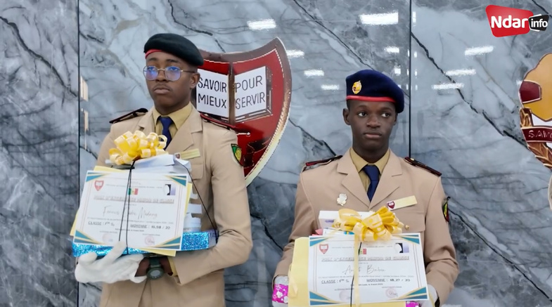 Prytanée militaire de Saint-Louis : 100 % de réussite et 200 primés Prytanée militaire de Saint-Louis : 100 % de réussite et 200 primés